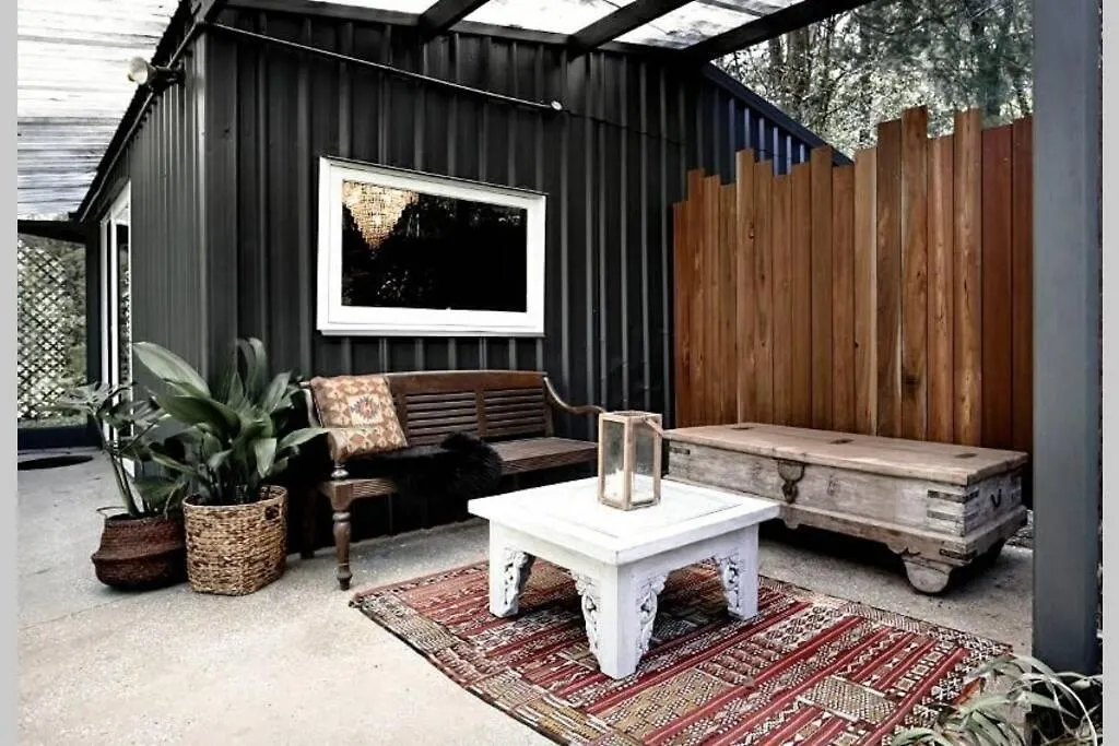Dark Moon Cottage. Luxurious. Yandina Creek 0*,